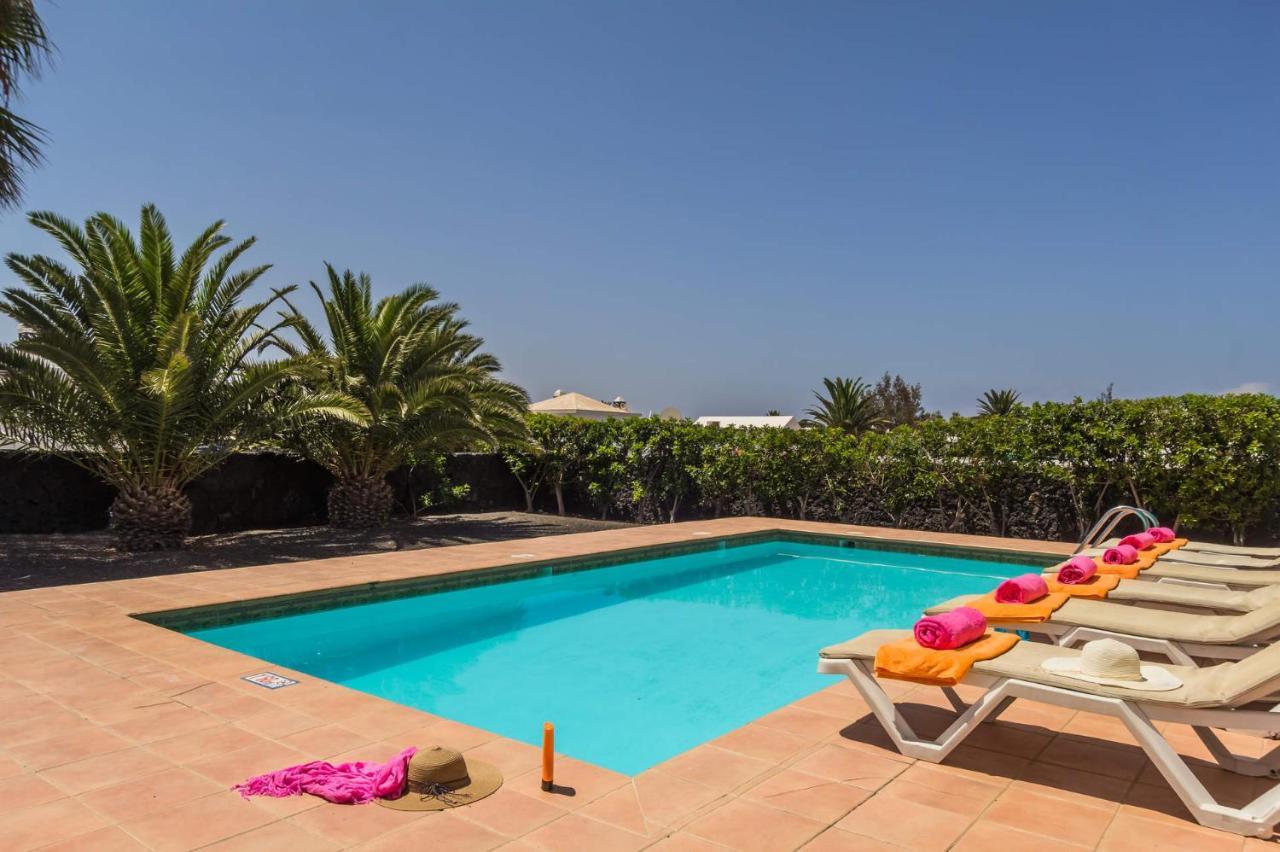 Villa Yaiza By Villa Plus Playa Blanca  Exterior photo